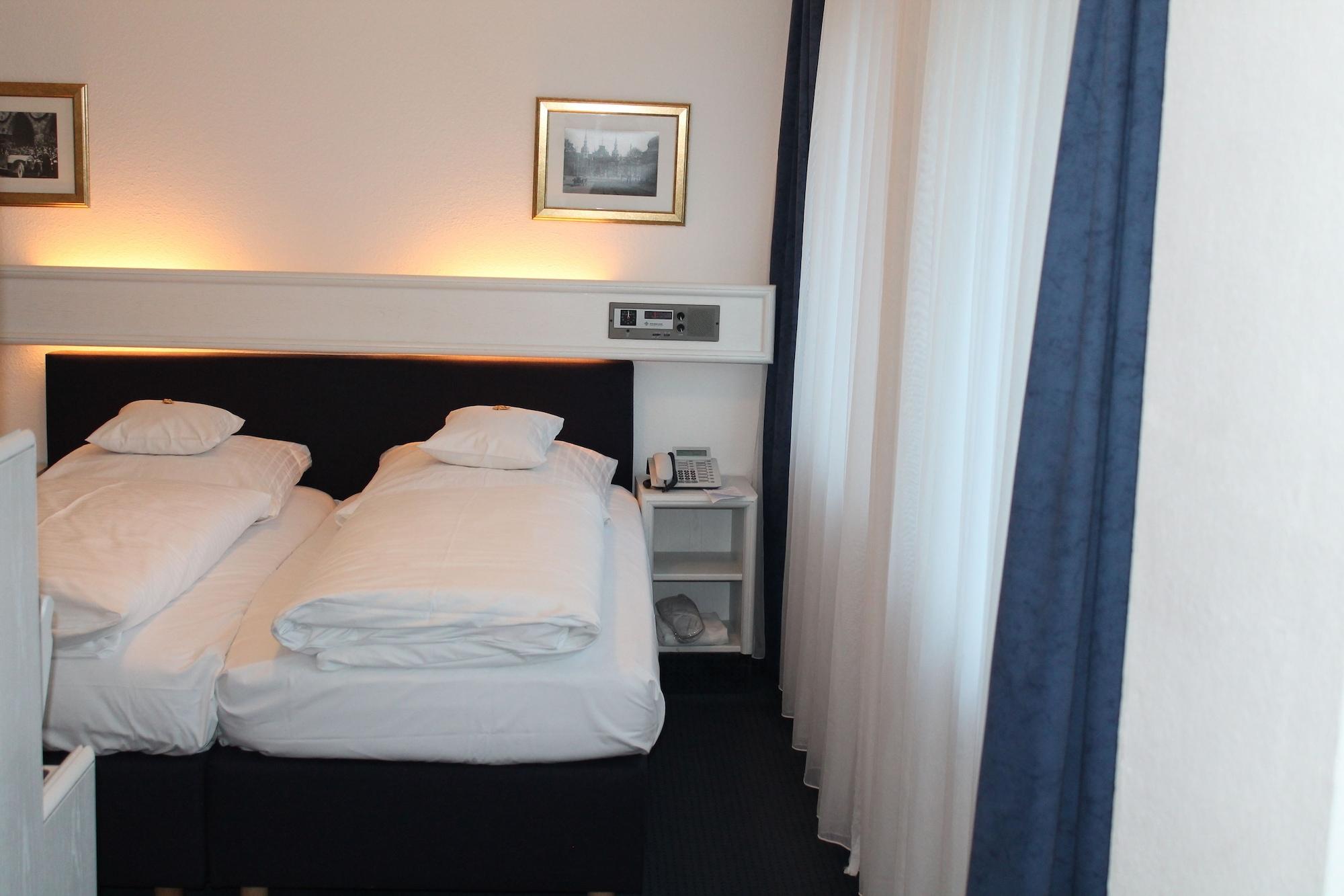 Hotel Windthorst Munster  Bagian luar foto