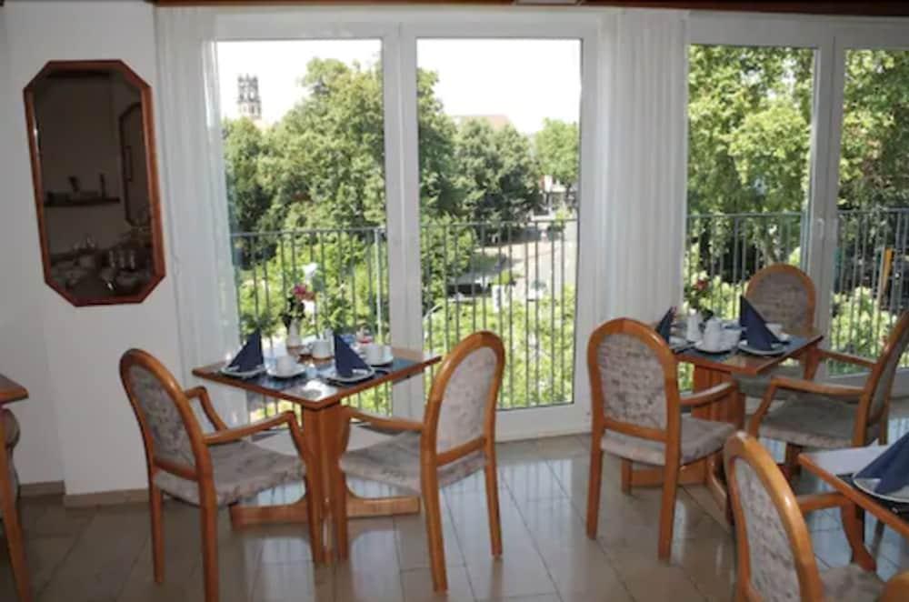 Hotel Windthorst Munster  Bagian luar foto